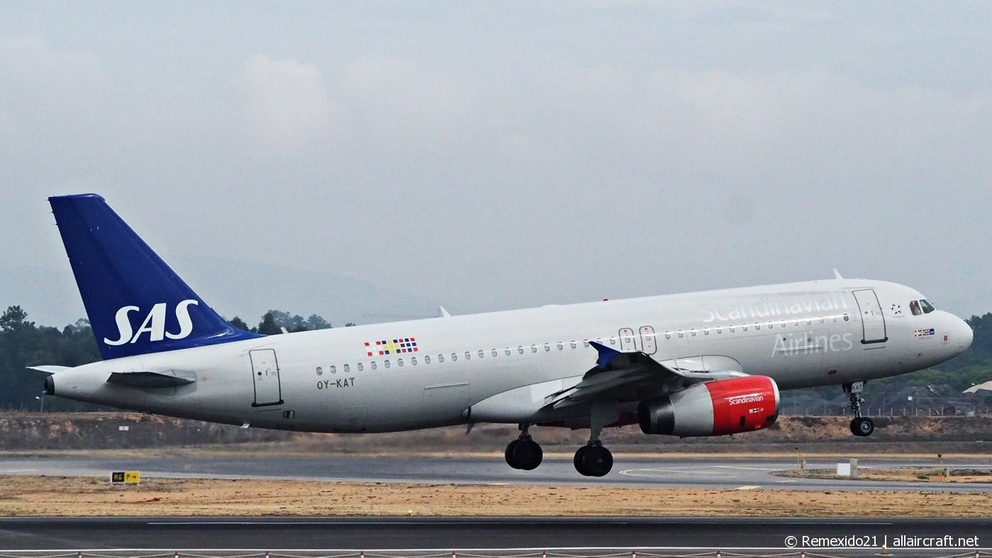 OY-KAT · Airbus A320-232 · (FAO / LPFR)
