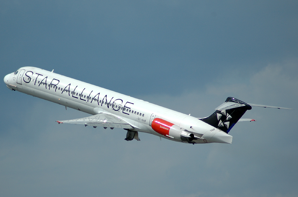 OY-KHP · McDonnell Douglas MD-81 · (TXL / EDDT)