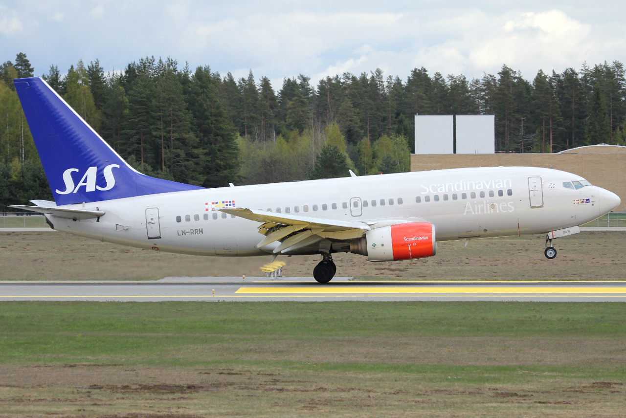 LN-RRM · Boeing 737-783 · (OSL / ENGM)