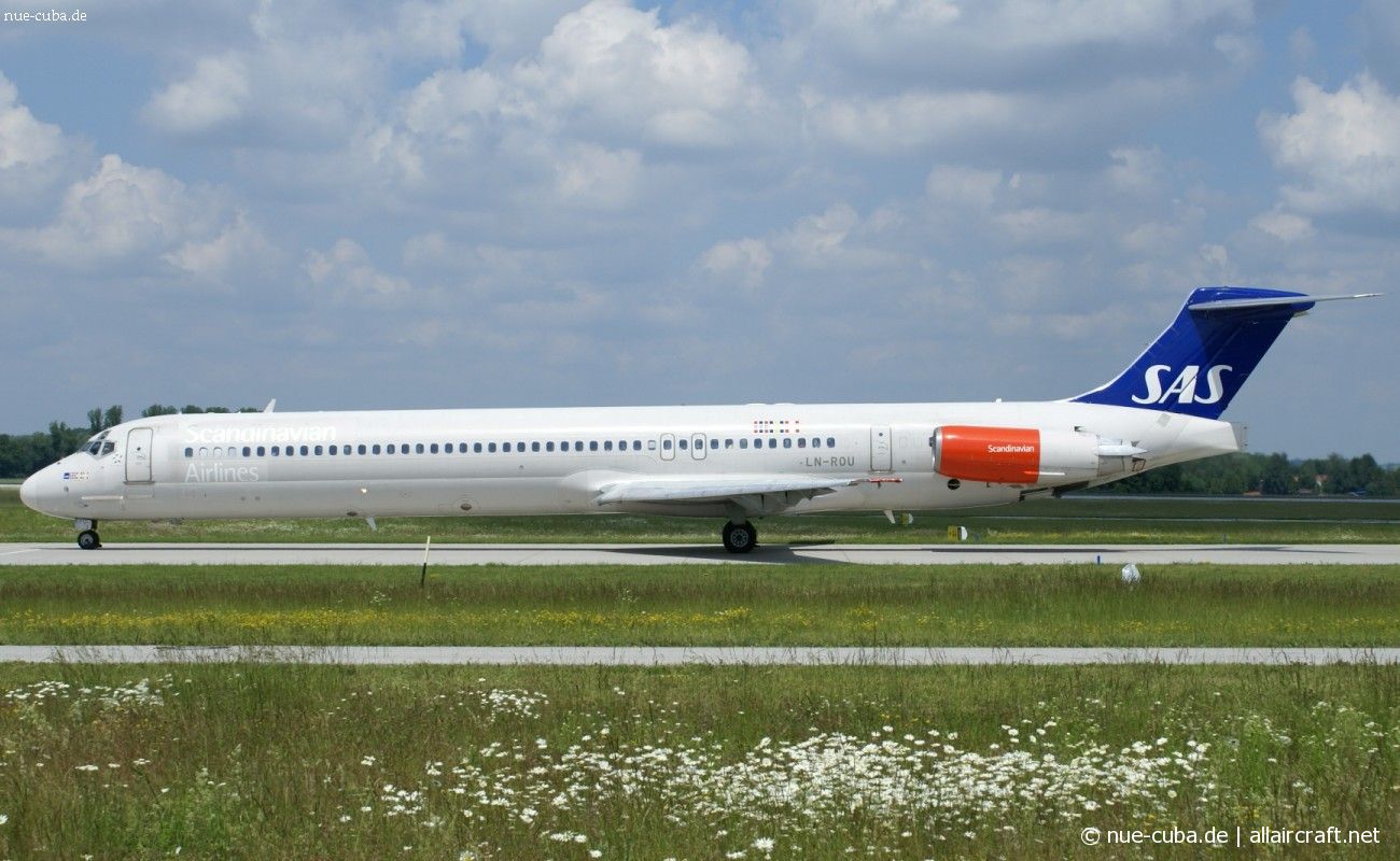 LN-ROU · McDonnell Douglas MD-82 · (MUC / EDDM)