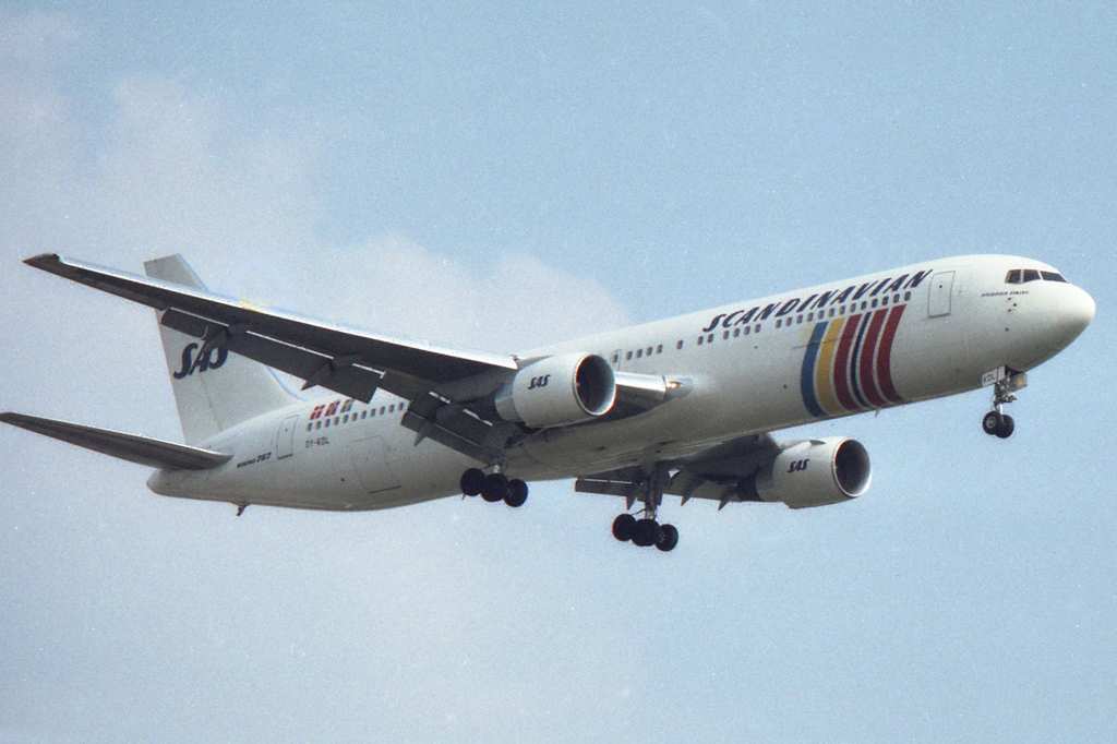 OY-KDL · Boeing 767-383/ER · (LHR / EGLL)
