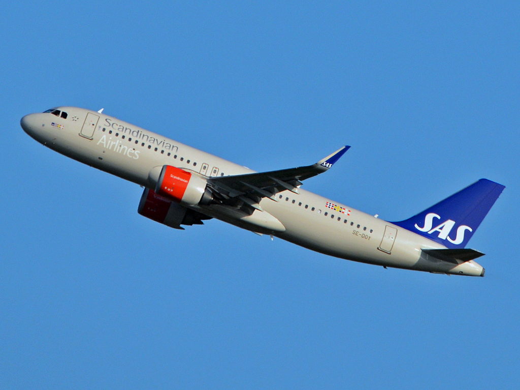 SE-DOY · Airbus A320-251N · (CPH / EKCH)