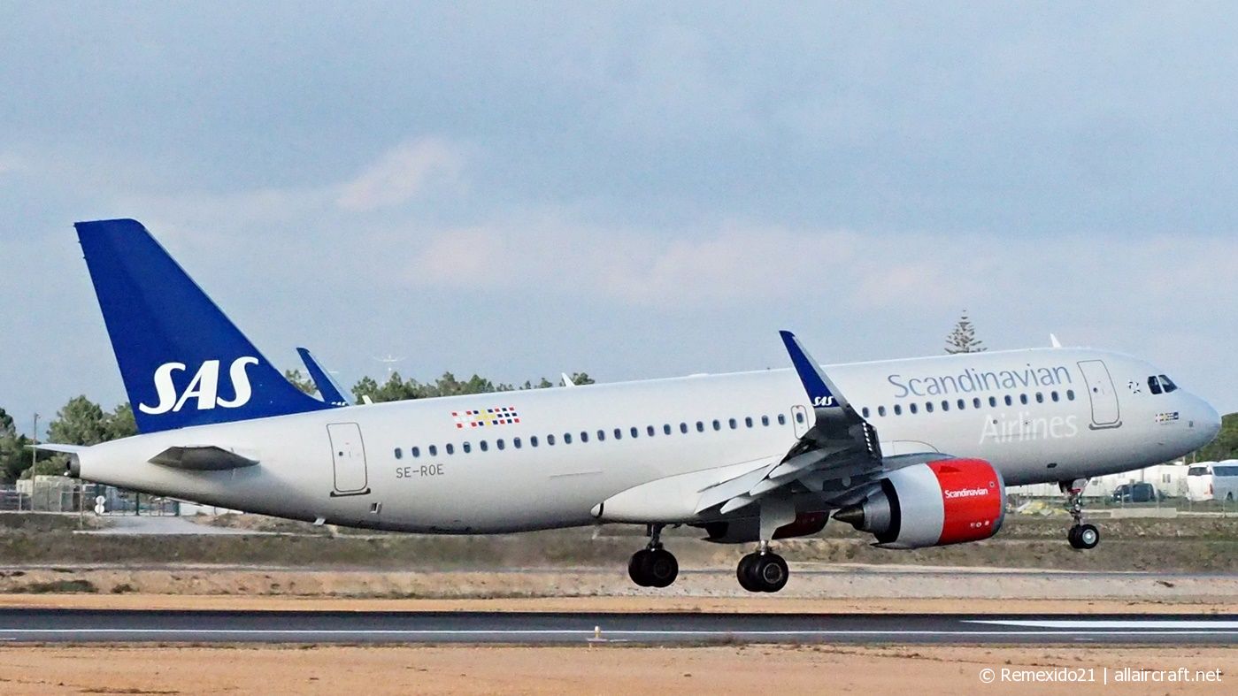 SE-ROE · Airbus A320-251N · (FAO / LPFR)