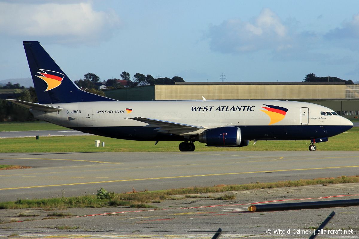 G-JMCU · Boeing 737-301(BDSF) · (SVG / ENZV)