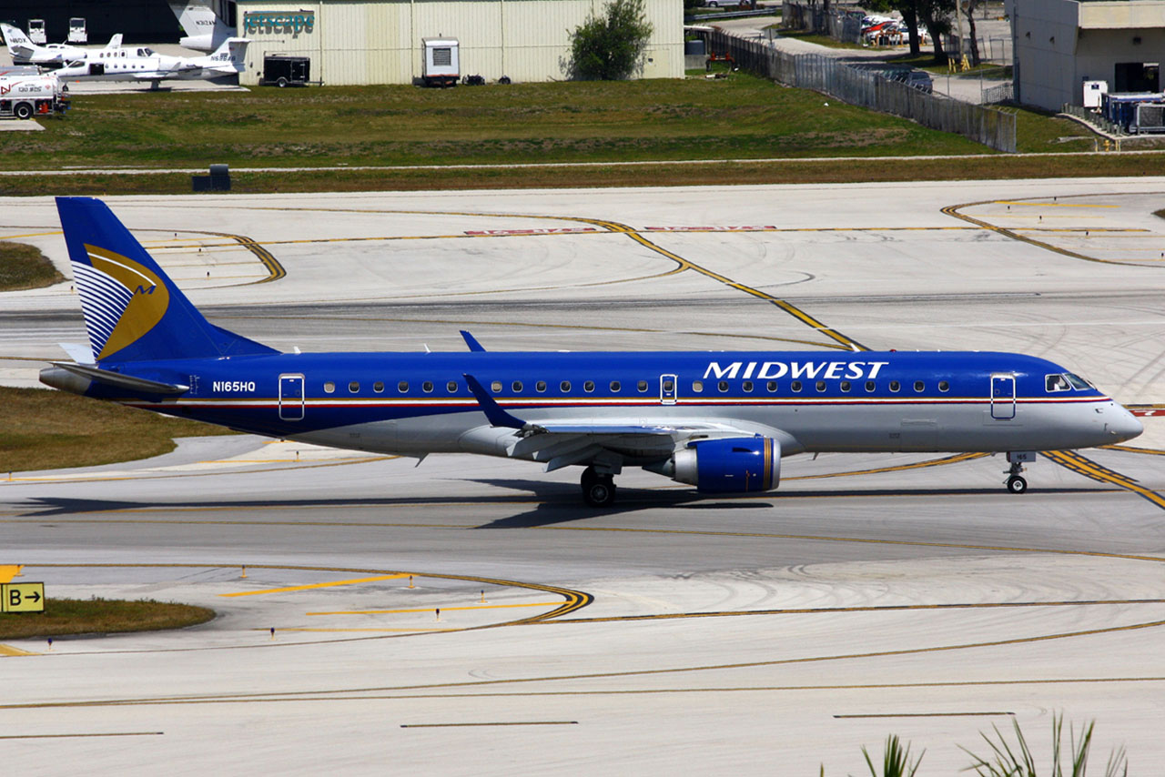 N165HQ · Embraer 190-100LR · (FLL / KFLL)