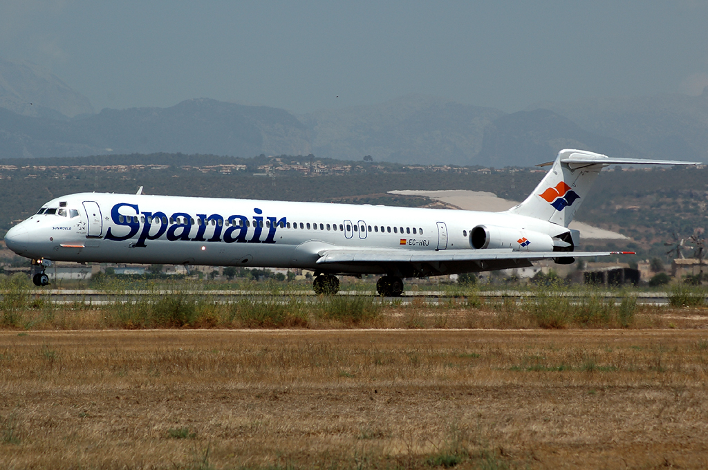 EC-HGJ (49519) 1990 McDonnell Douglas MD-82