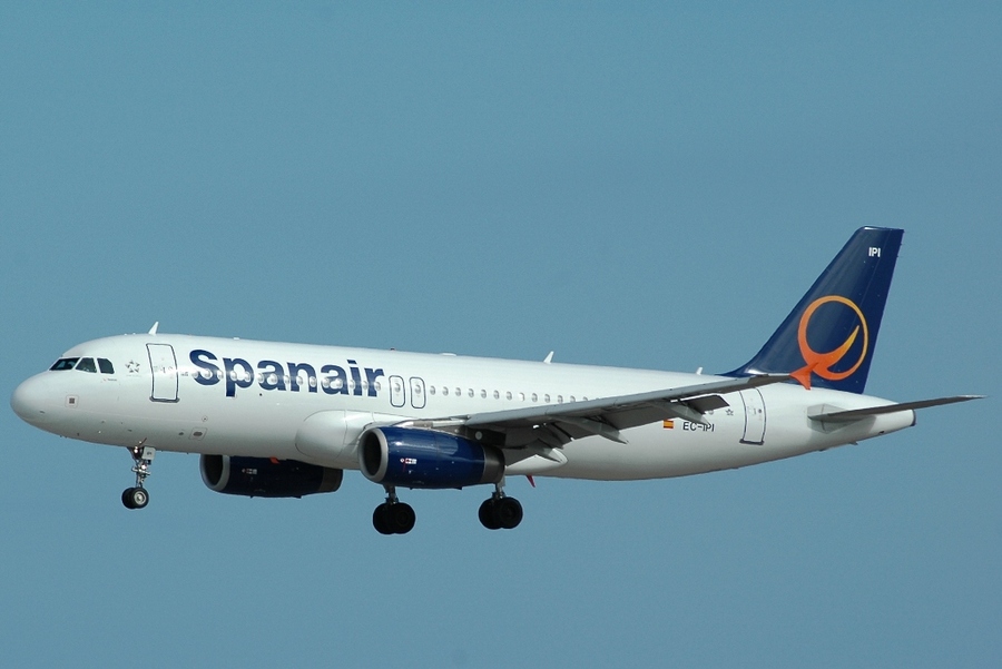 EC-IPI, (cn 2027), Airbus A320-232