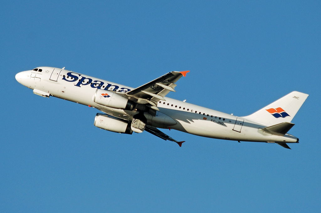 EC-JNC (cn 2589) Airbus A320-232