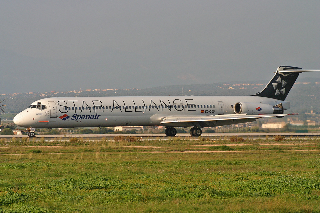 EC-GQG · McDonnell Douglas MD-83 · (PMI / LEPA / LESJ)