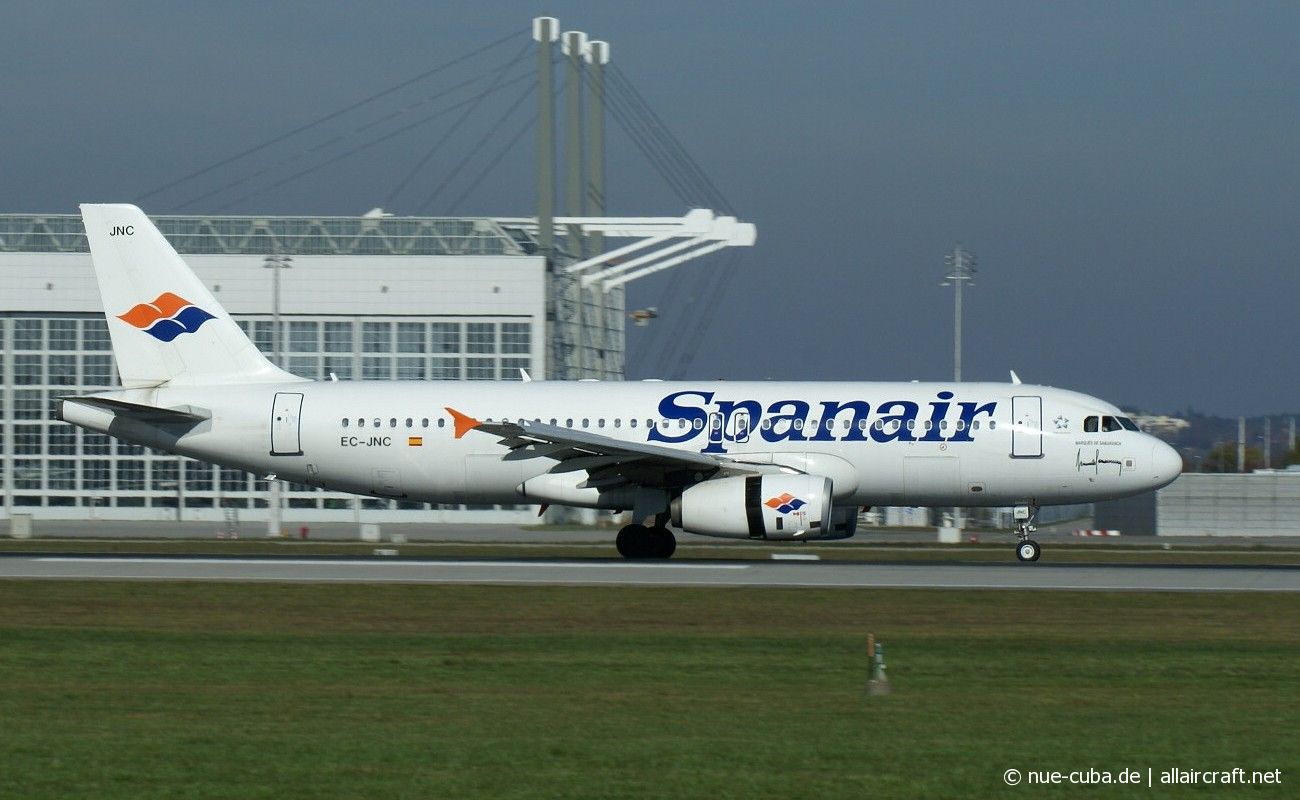 EC-JNC (cn 2589) Airbus A320-232