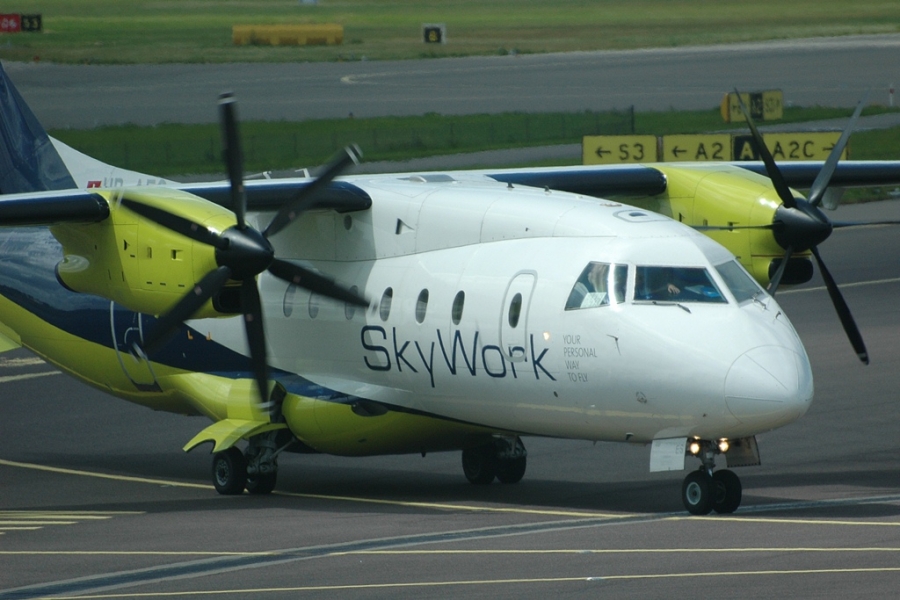 HB-AES · Dornier Do-328-110 · (AMS / EHAM)