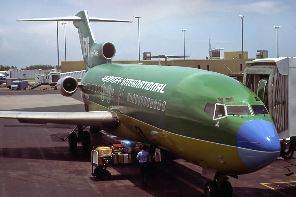 N7294 (cn 19535) Boeing 727-27C
