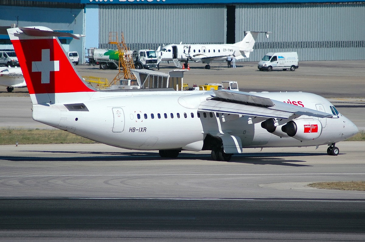 HB-IXR (E003281) British Aerospace Avro RJ100
