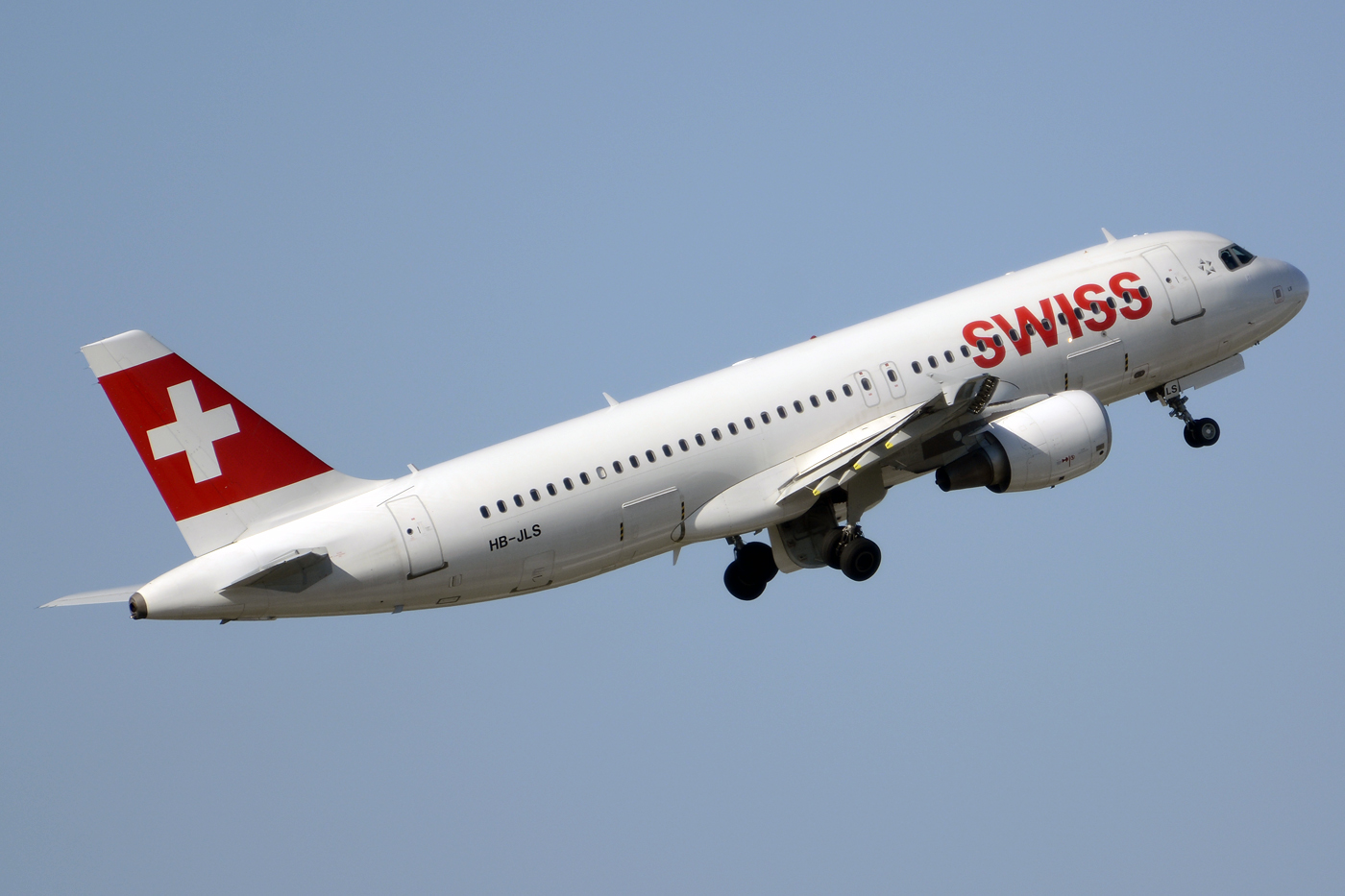 HB-JLS (5069) 2012 Airbus A320-214