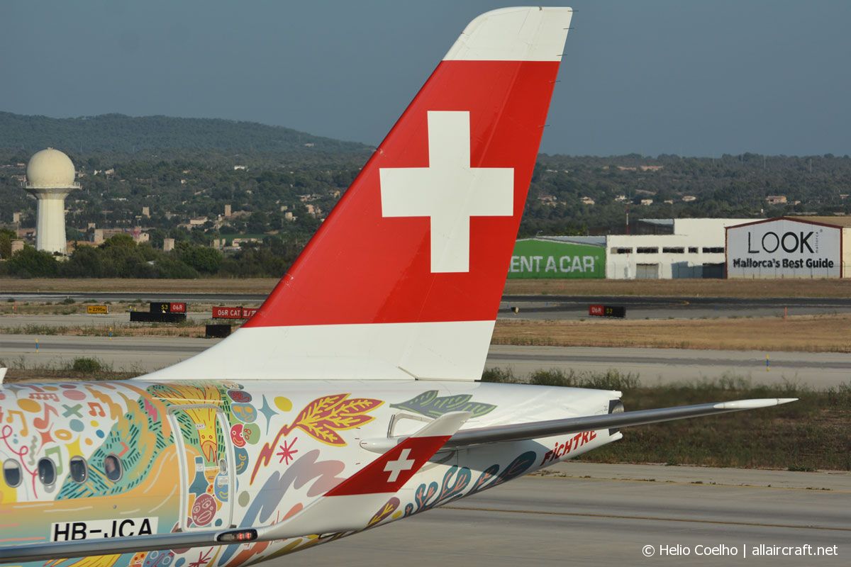 HB-JCA (55010) Bombardier CSeries CS300