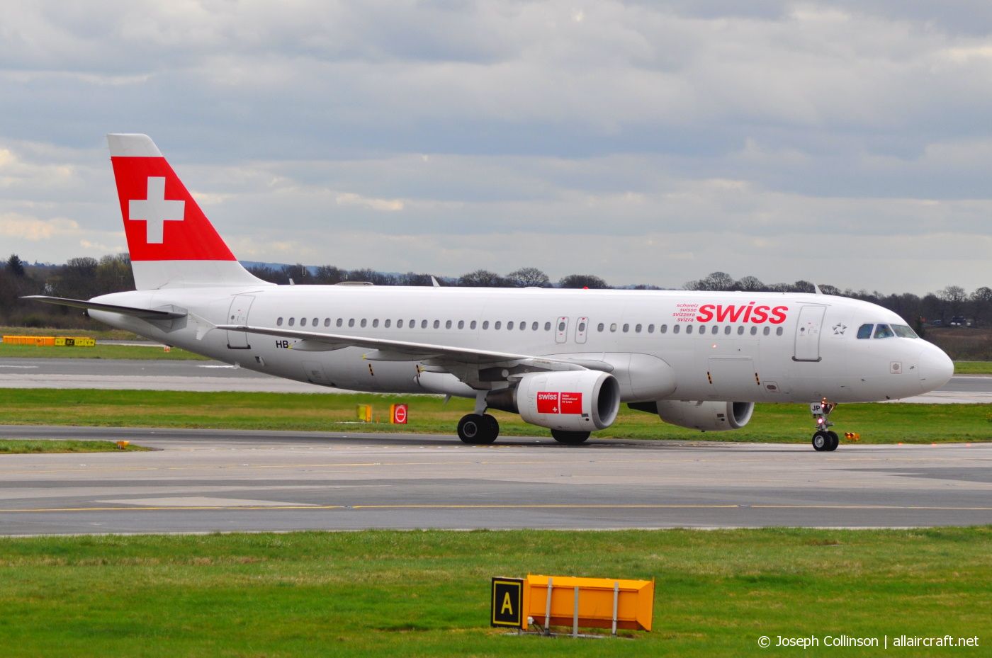 HB-IJP (681) 1997 Airbus A320-214