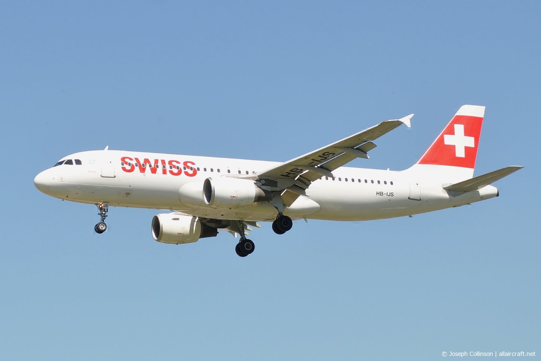 HB-IJS (782) 1998 Airbus A320-214