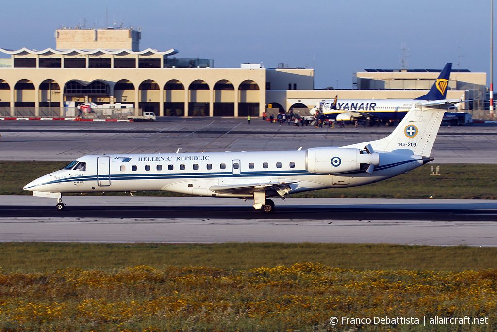 145-209 (145209) 1999 Embraer ERJ-135LR