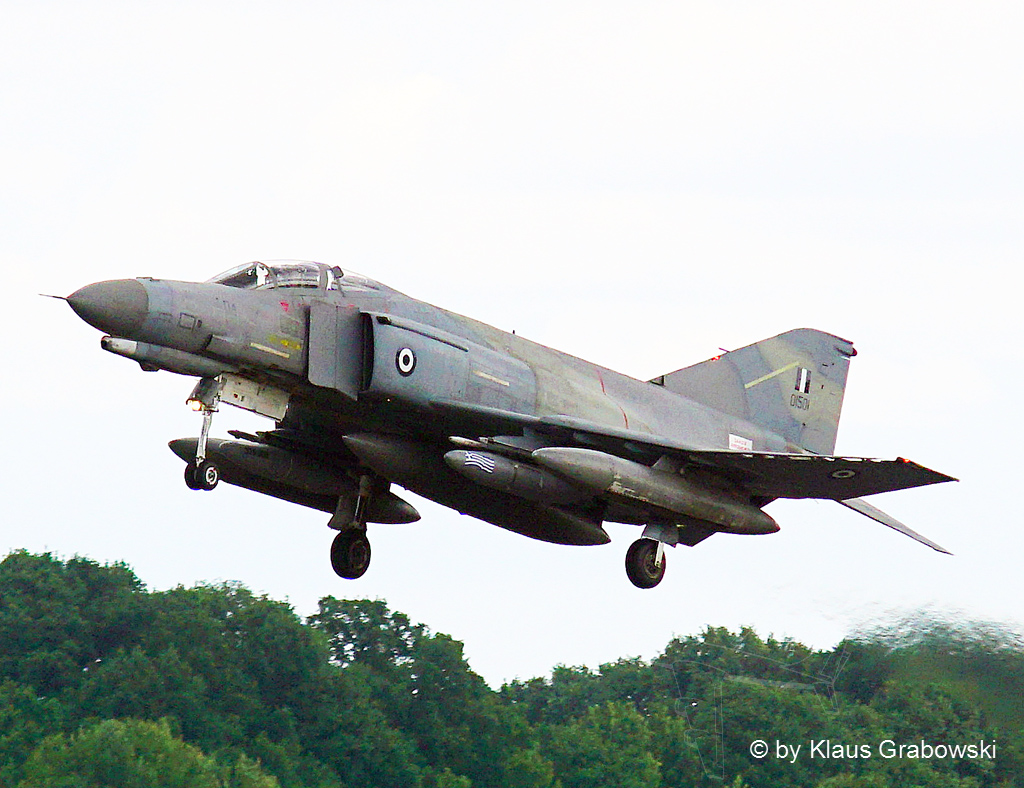 01501 (4443) 1974 McDonnell Douglas F-4E Phantom II