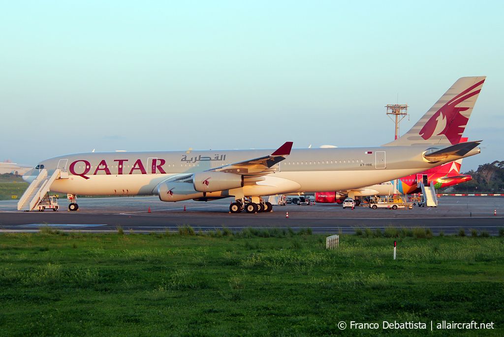 A7-HHK (026) 1993 Airbus A340-211