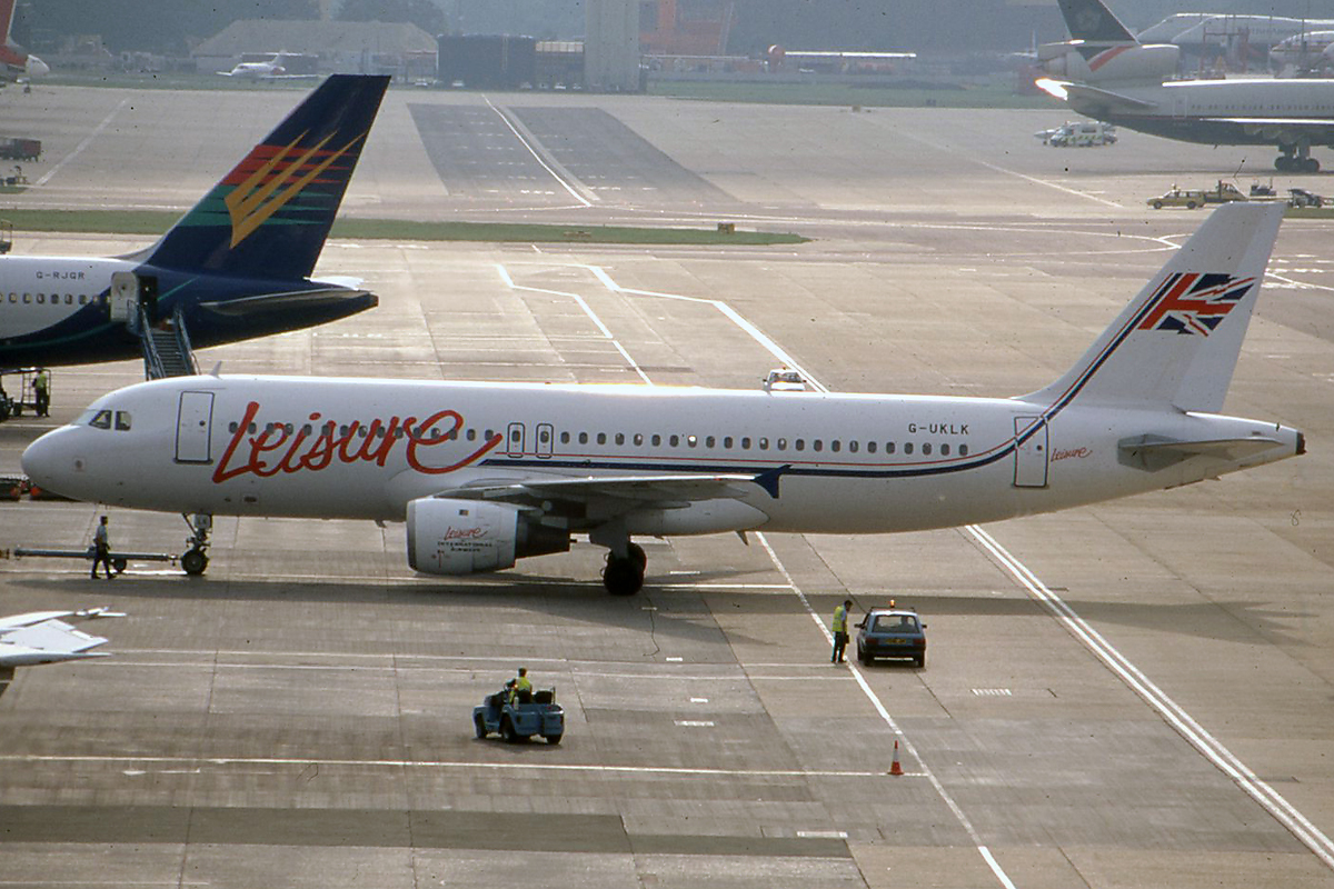 G-UKLK (343) 1992 Airbus A320-212