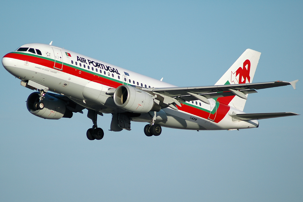 CS-TTD · Airbus A319-111 · (LIS / LPPT)