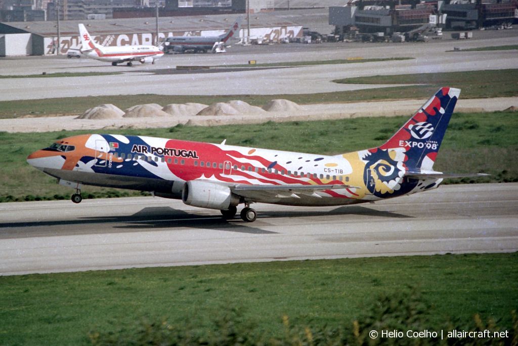 CS-TIB (24365) 1989 Boeing 737-382