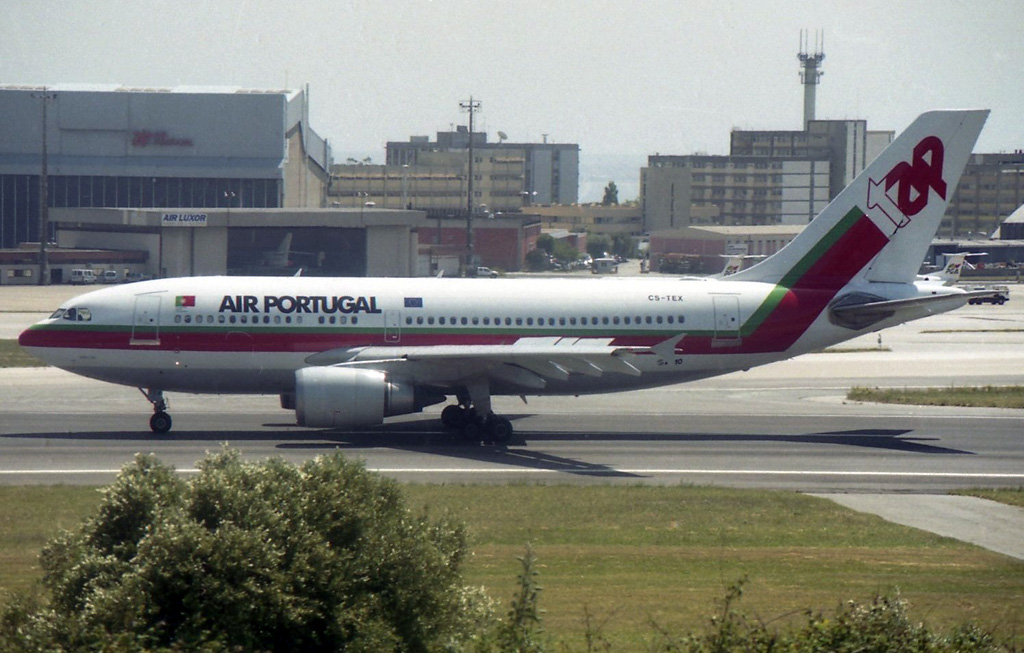 CS-TEX · Airbus A310-304 · (LIS / LPPT)