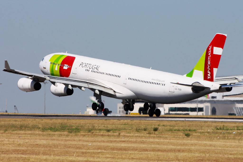 CS-TOD · Airbus A340-312 · (LIS / LPPT)