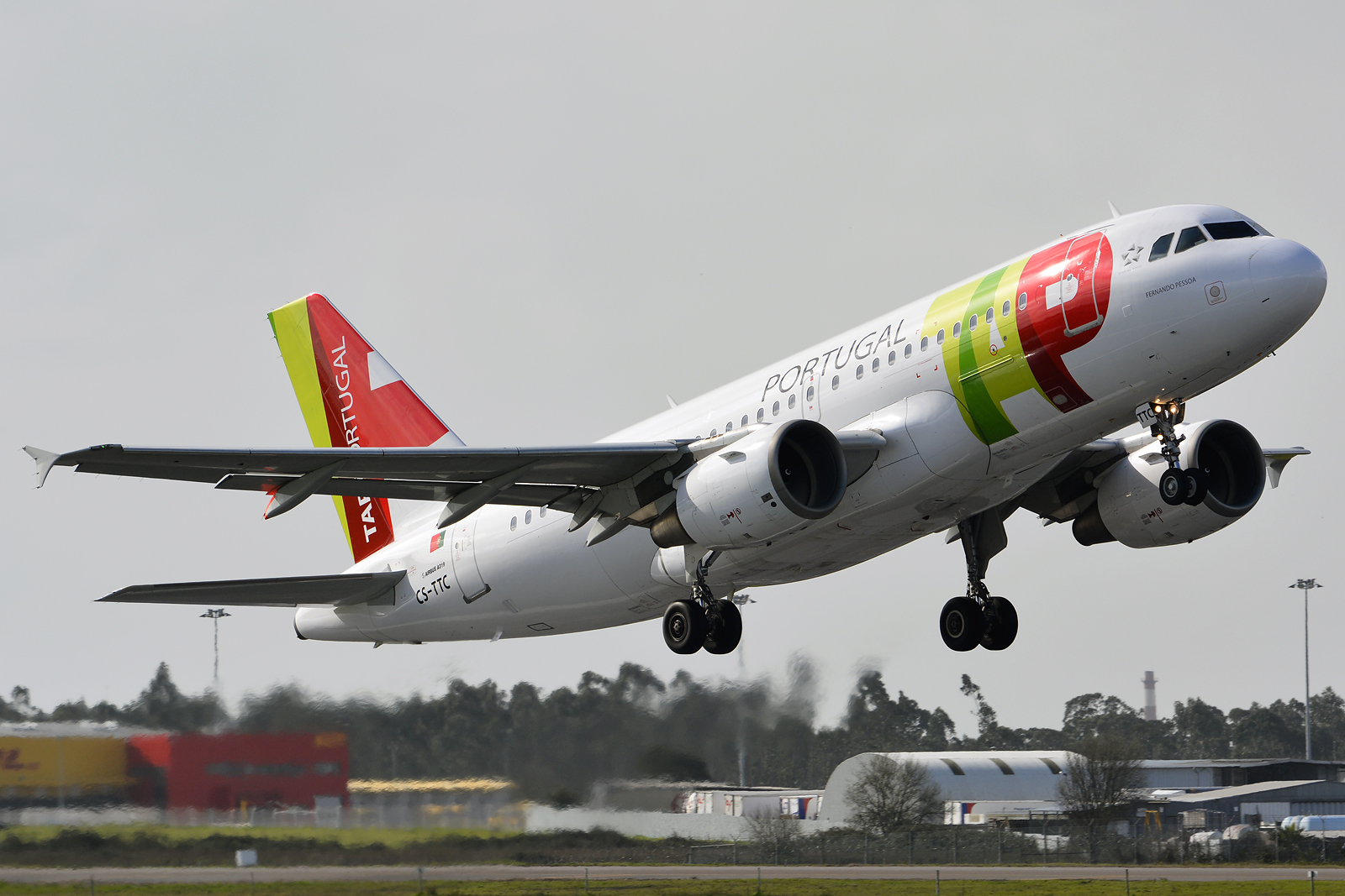 CS-TTC · Airbus A319-111 · (OPO / LPPR)