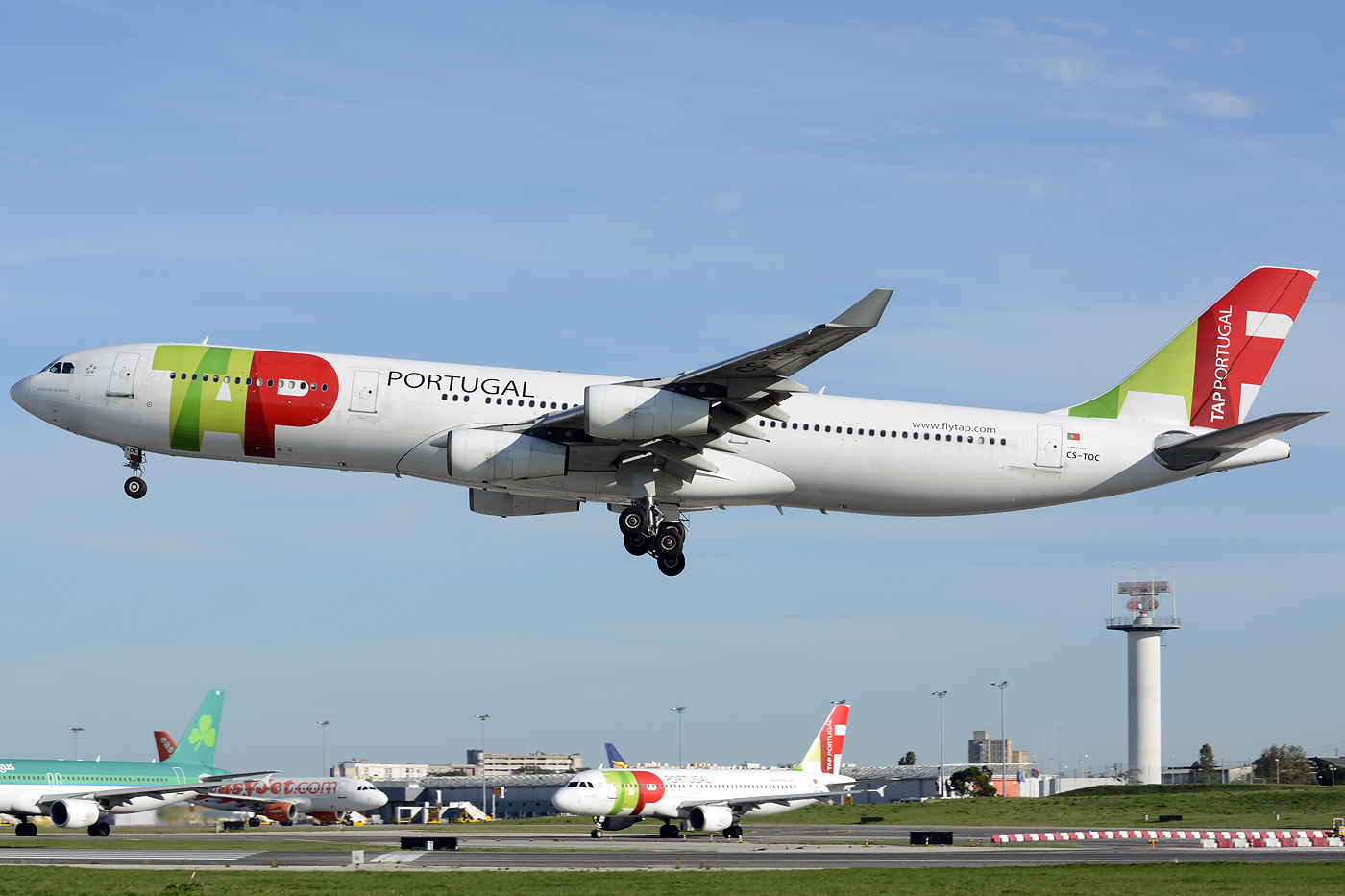 CS-TOC · Airbus A340-312 · (LIS / LPPT)