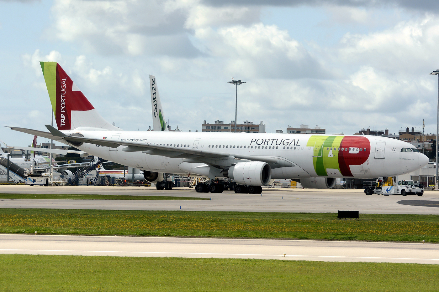 CS-TOF · Airbus A330-223 · (LIS / LPPT)
