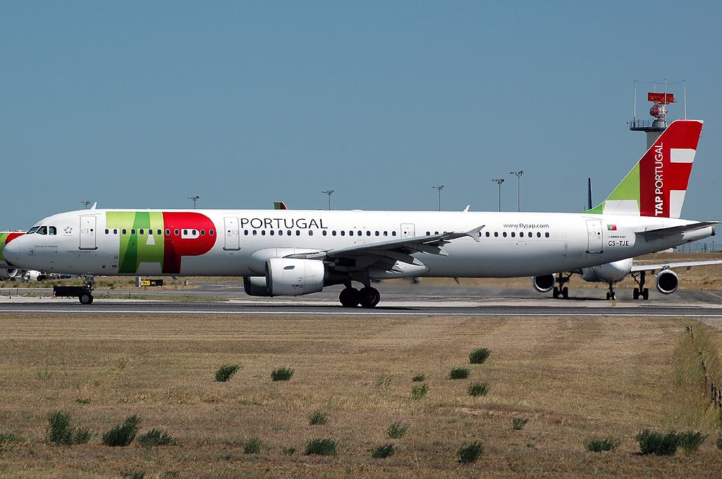 CS-TJE · Airbus A321-211 · (LIS / LPPT)