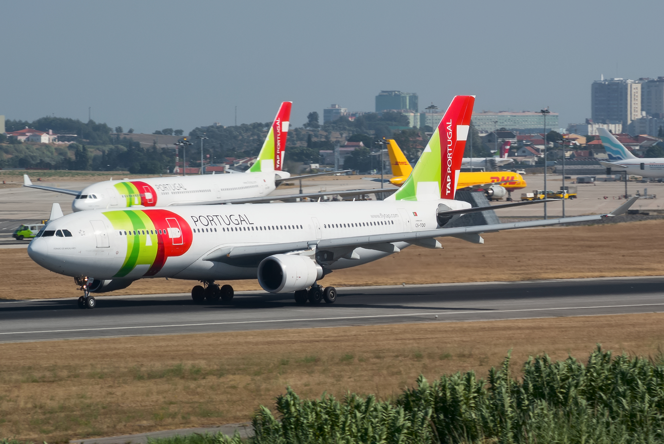 CS-TOO (914) 2008 Airbus A330-202