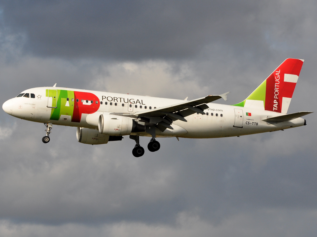 CS-TTB · Airbus A319-111 · (CPH / EKCH)
