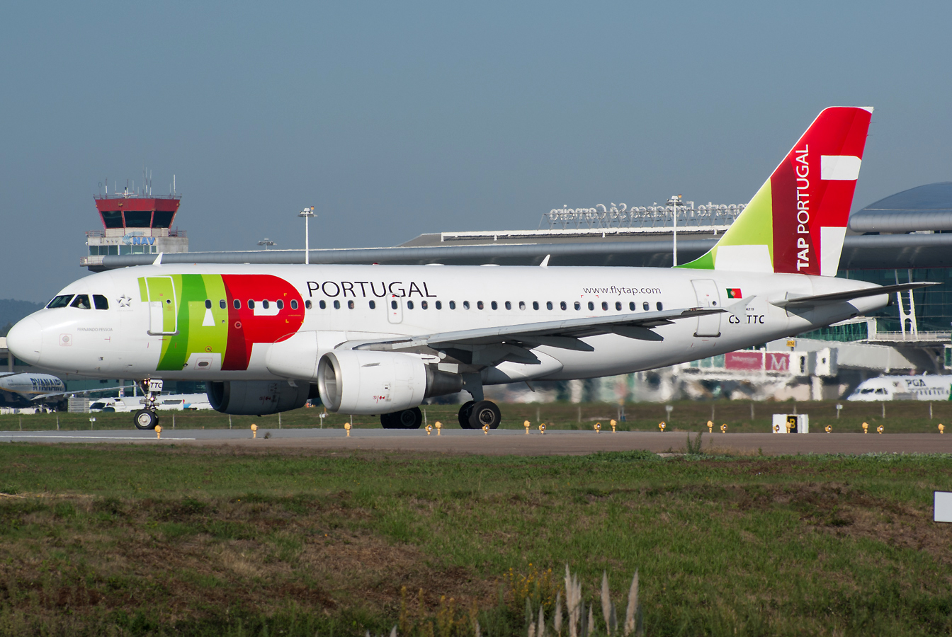 CS-TTC · Airbus A319-111 · (OPO / LPPR)
