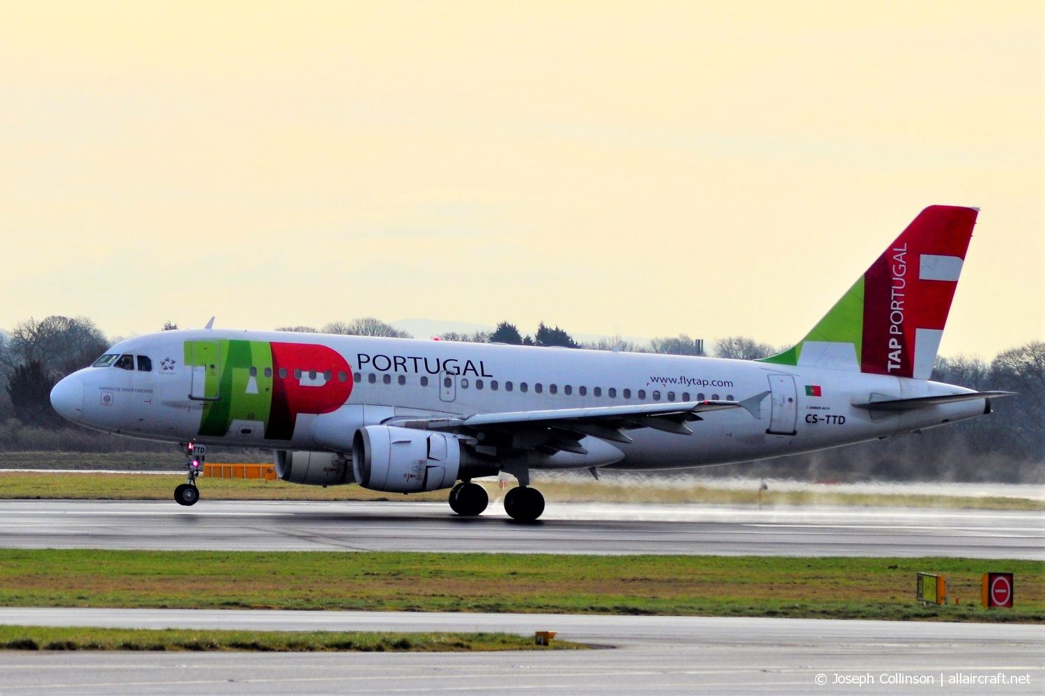 CS-TTD (790) 1998 Airbus A319-111