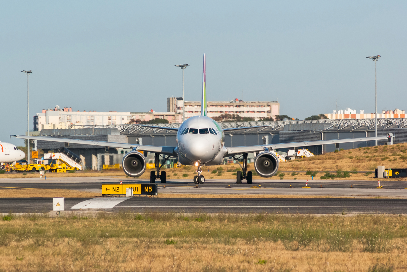CS-TTJ · Airbus A319-111 · (LIS / LPPT)