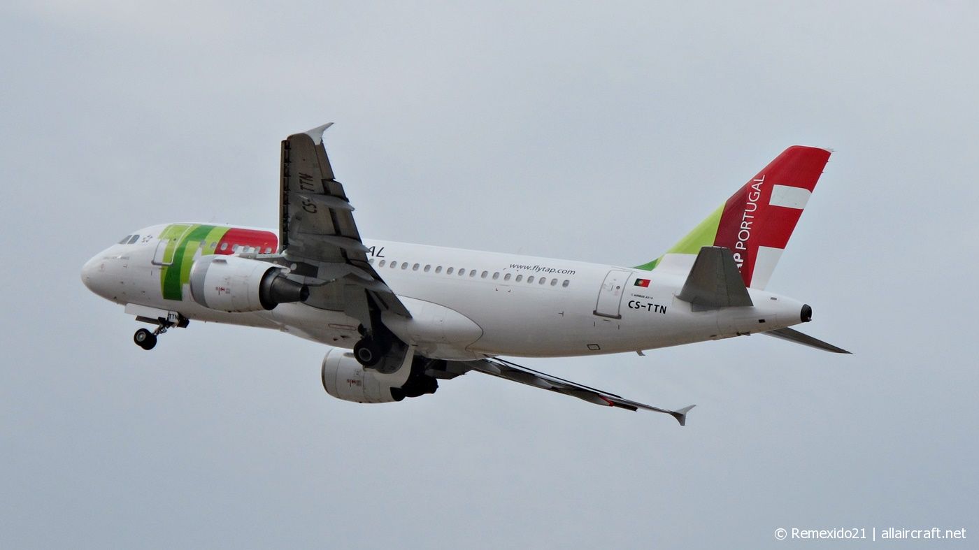 CS-TTN (1120) 1999 Airbus A319-11