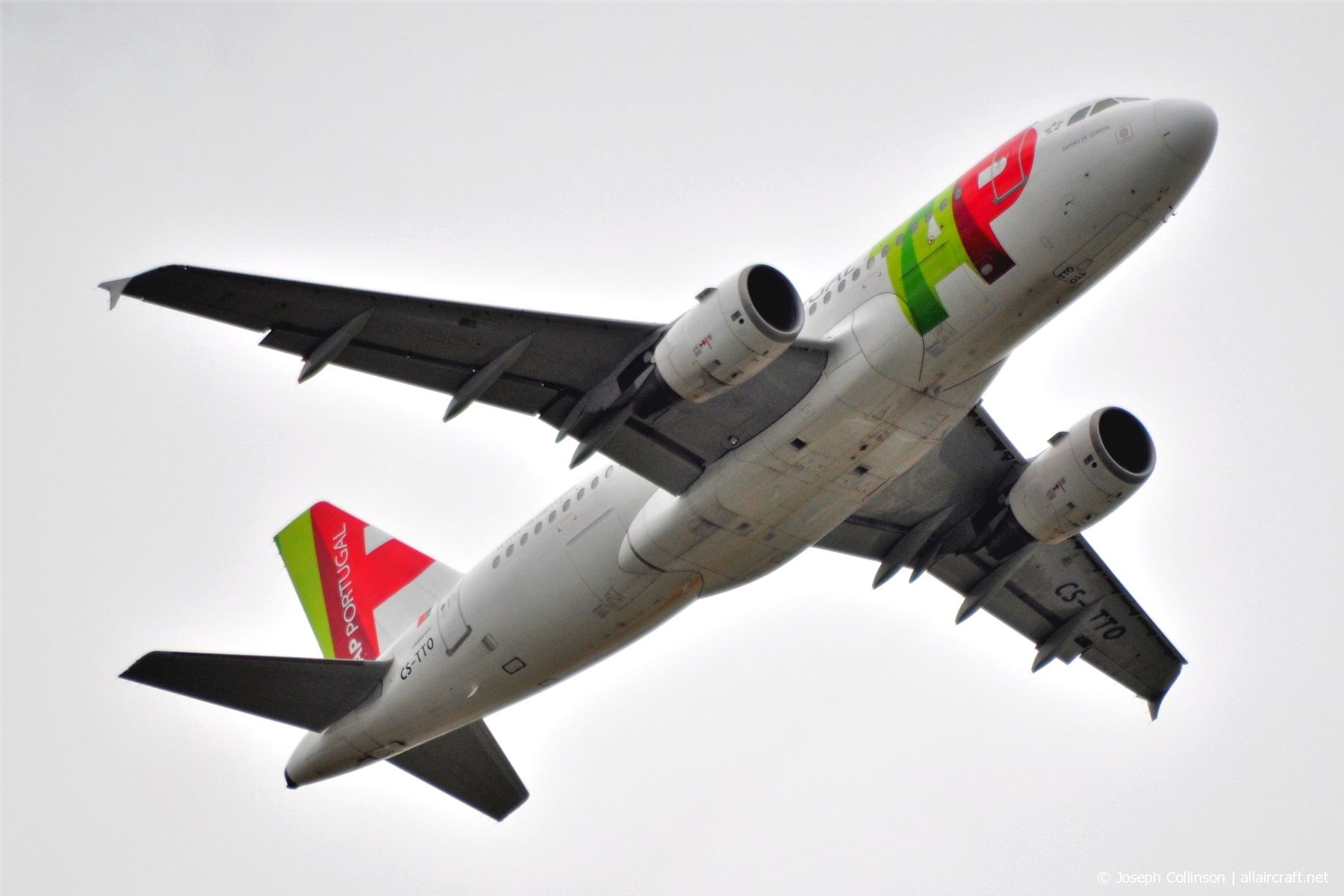 CS-TTO (1127) 1999 Airbus A319-111