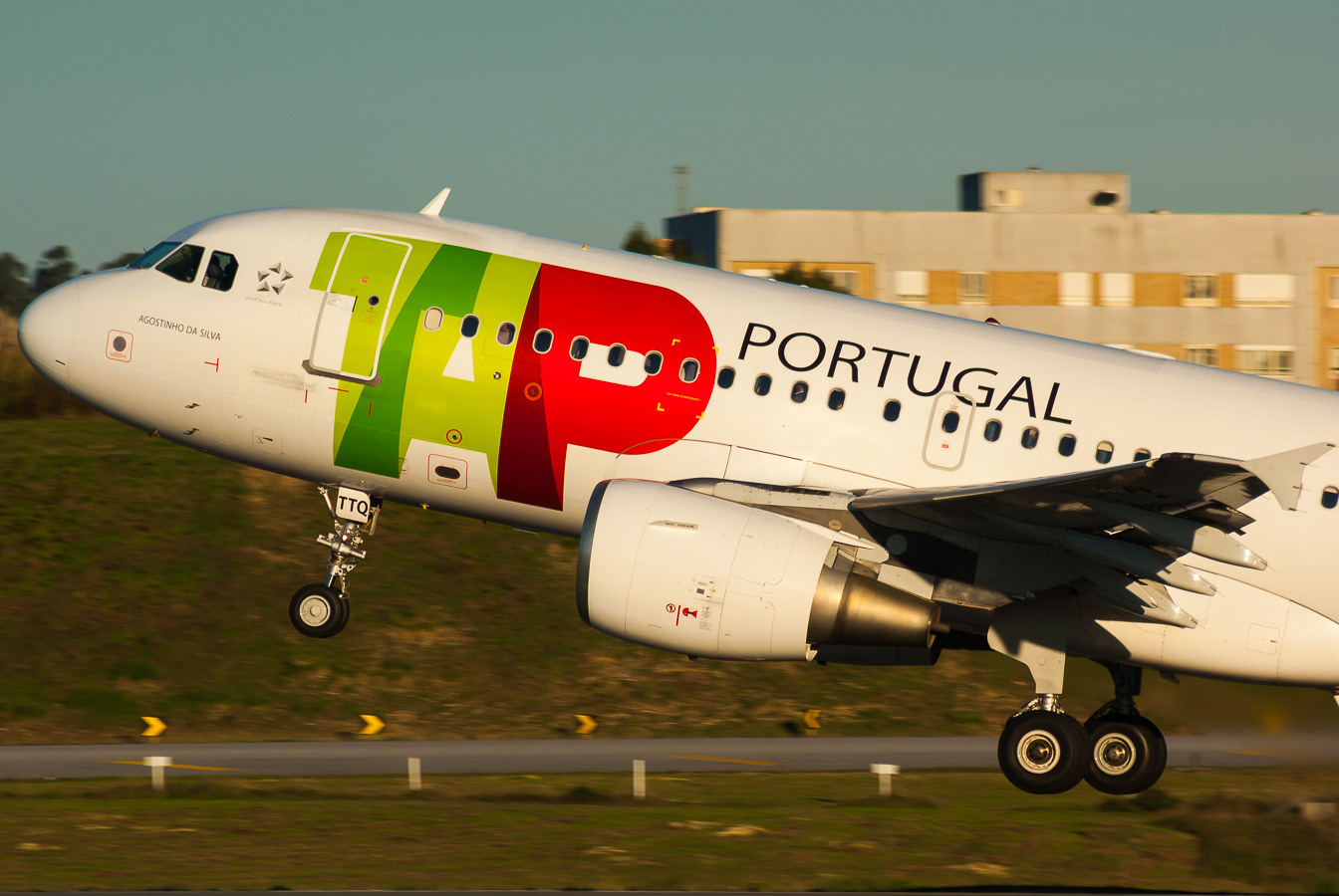 CS-TTQ · Airbus A319-112 · (OPO / LPPR)