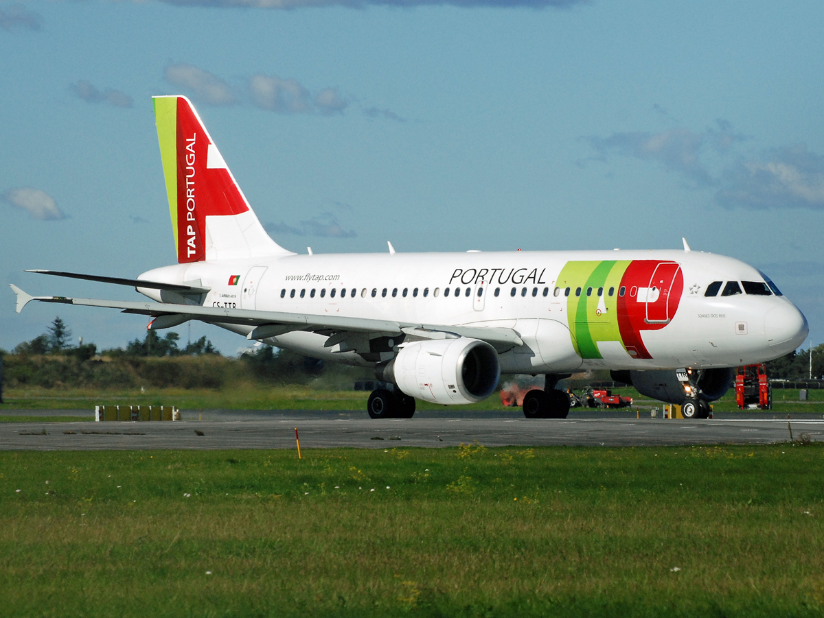CS-TTR · Airbus A319-112 · (CPH / EKCH)