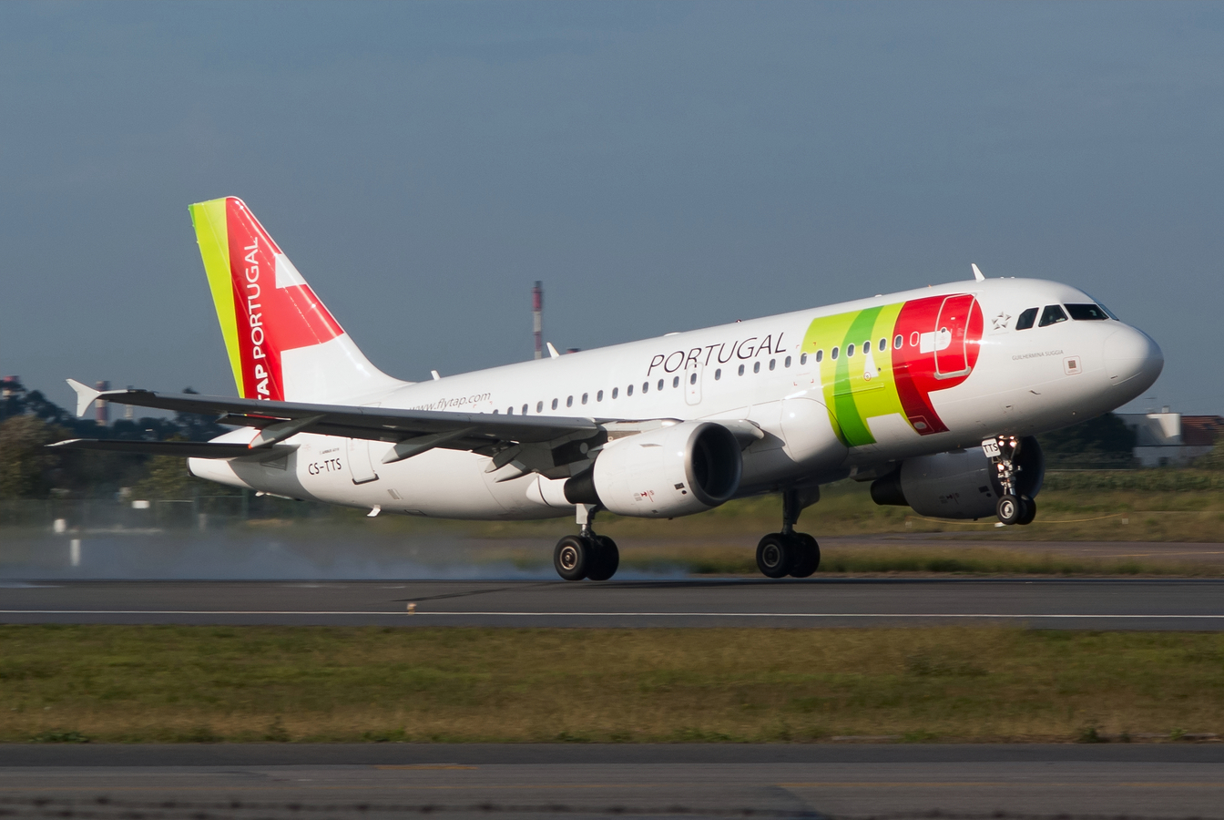 CS-TTS · Airbus A319-112 · (OPO / LPPR)
