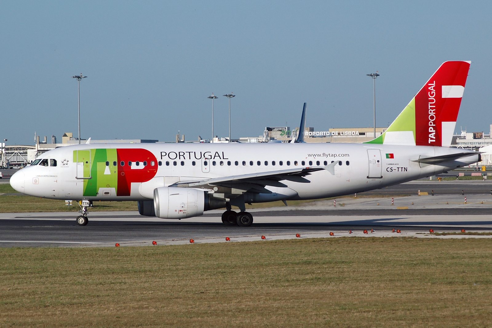 CS-TTN · Airbus A319-111 · (LIS / LPPT)