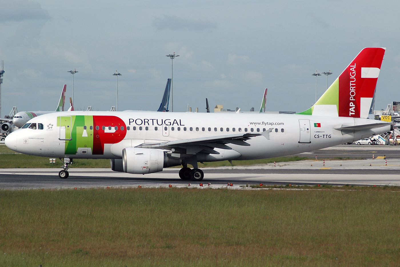 CS-TTG · Airbus A319-111 · (LIS / LPPT)