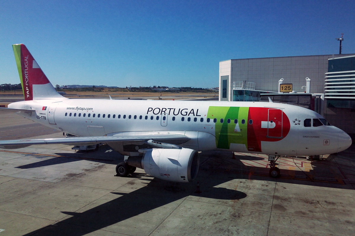 CS-TTB (755) 1997 Airbus A319-111