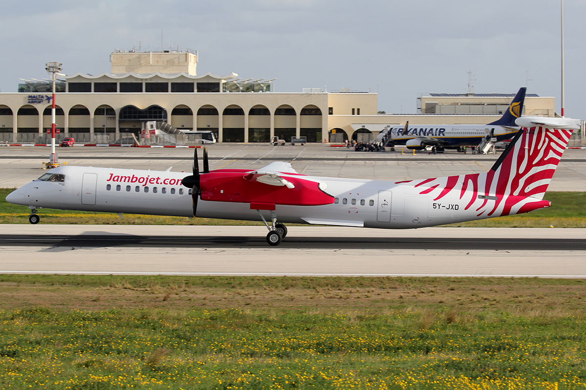 5Y-JXD · Bombardier Dash 8-Q402 · (MLA / LMML)