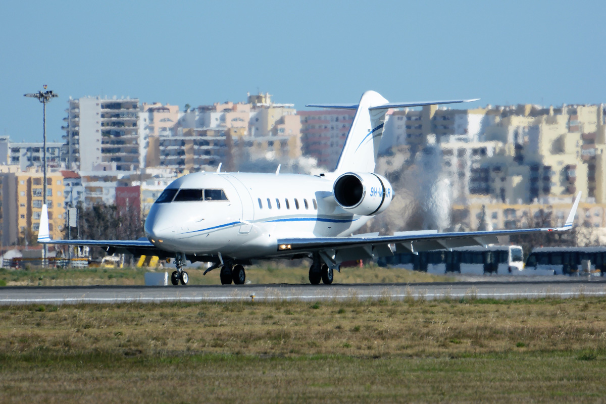 9H-MIR · Bombardier CL-600-2B16 Challenger 604 · (FAO / LPFR)