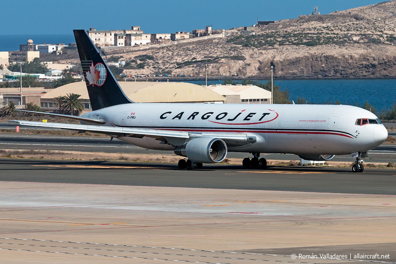 C-FMIJ (27135) 1993 Boeing 767-328ER (BDSF)
