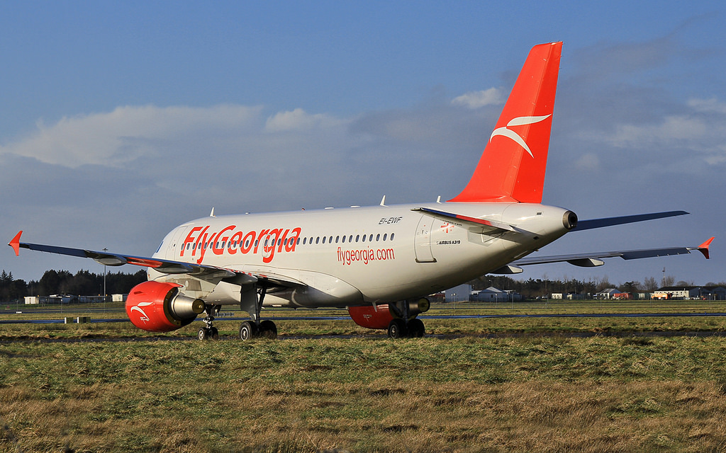 EI-EWF (3834) 2009 Airbus A319-111